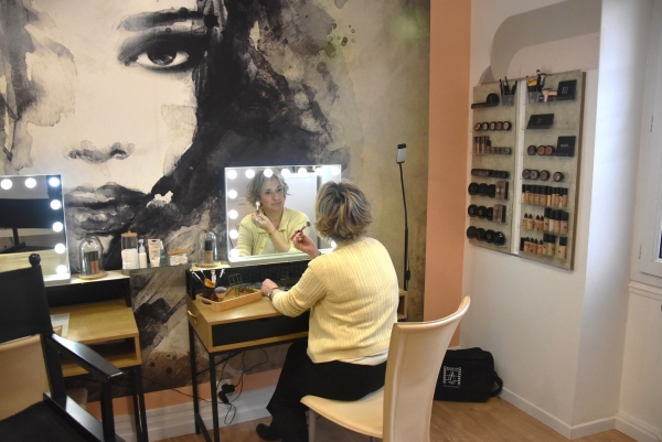 Nouveau à Chalon-sur-Saône : Studio Rituel Make Up, maquillage professionnel et leçons vous sont proposés