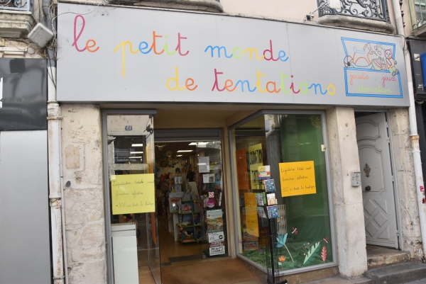 Liquidation totale avant fermeture du commerce « Le Petit Monde de Tentations » à Chalon-sur-Saône