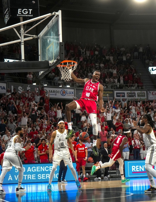 Chalon 76 Villeurbanne 69 : dans un colisée en feu l’Elan Chalon surclasse Villeurbanne