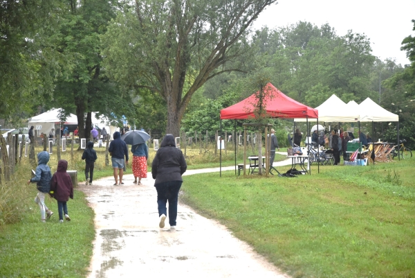 Avec une météo morose, la Fête de la biodiversité n’a pas connu la même affluence en matinée que les années passées.