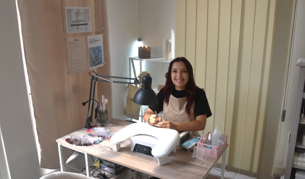 Nouveau commerce à Chalon-sur-Saône : ‘Nails Ana’, venez rencontrer une prothésiste ongulaire !