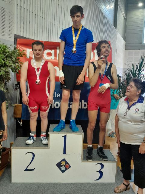 Thomas Gausset de nouveau sur le podium aux Championnats de France de lutte en Sport Adapté