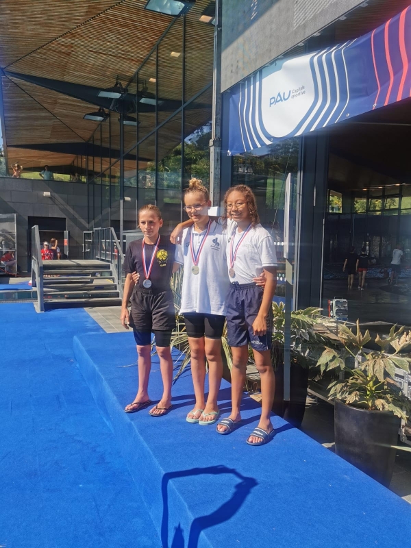 Les jeunes nageurs chalonnais du CNC continuent de briller aux Championnats de France Jeunes à Pau