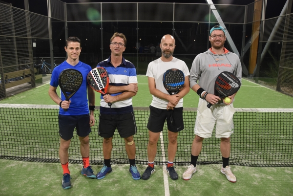 L’équipe du Grand Chalon de Padel, sacrée championne de  Région Bourgogne Franche-Comté de Régional 2 