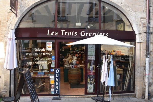 Réaménagement à l’épicerie fine ‘Les Trois Greniers’