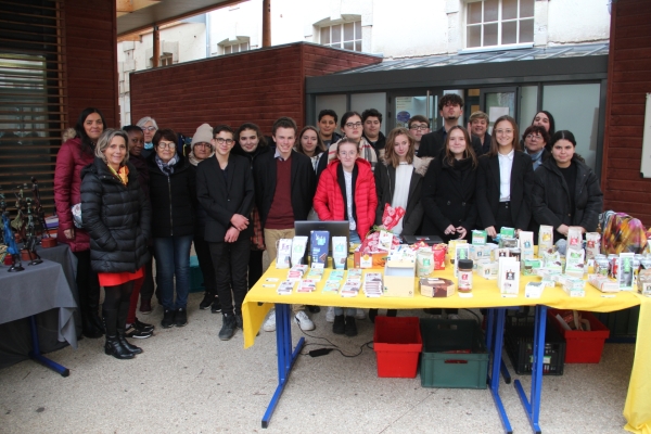 2ème édition du Marché de Noël du lycée Émiland Gauthey