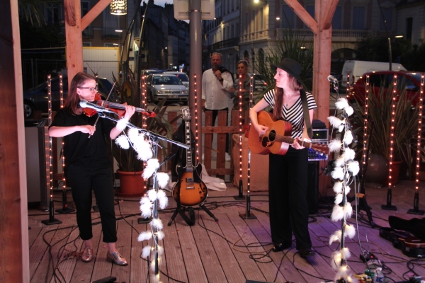 Sarah Jeanne Ziegler en concert acoustique samedi au Port-Villiers 