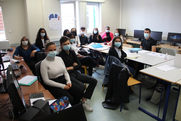 Mise en situation d'entretien d'embauche au lycée Émiland Gauthey