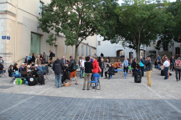 Plus de 130 personnes pour la 11ème terrasse sauvage à Chalon-sur-Saône