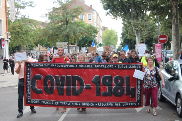 Manifestation contre le pass sanitaire: 350 manifestants, selon les organisateurs