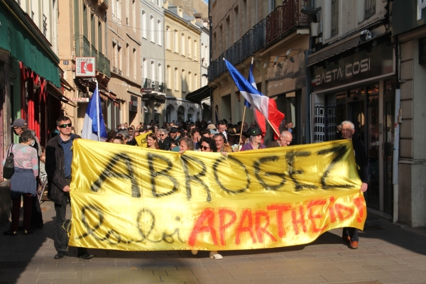 Le Collectif Chalonnais Anti-passes et Liberté vaccinal a réuni 86 personnes ce samedi à Chalon-sur-Saône