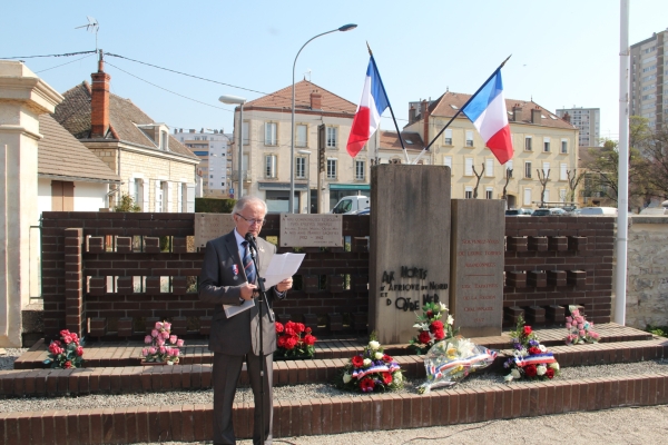 Commémoration de la fusillade du 26 mars 1962 au Cimetière de l'Ouest