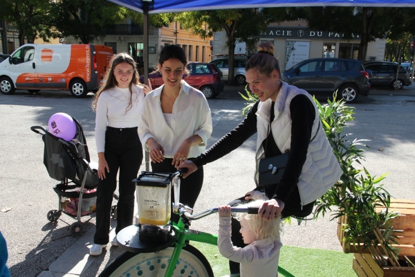 Semaine européenne de la Mobilité : Animation du réseau Zoom sur la Place de Beaune