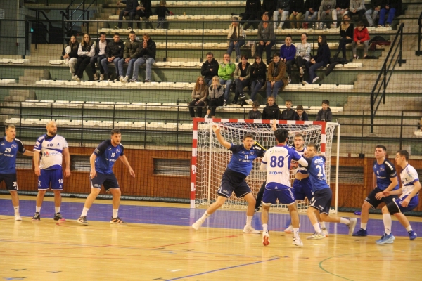 Handball. Nationale 3 Masculine - Poule 6 : irrésistible en deuxième mi-temps, l'ASHBCC renverse la vapeur face à Marimolle (27-20)