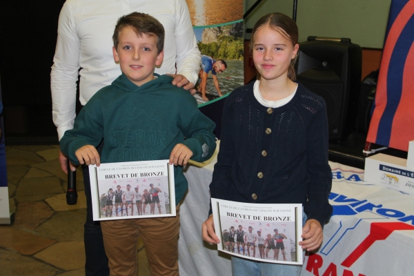 Assemblée générale du Cercle de l'Aviron de Chalon-sur-Saône : remise des brevets d'aviron