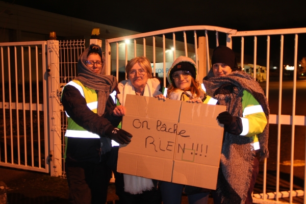 Le blocage du site de la société Place du Marché (ex-Tourpargel) se poursuit