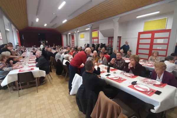 Retour sur le repas cochonnailles de l'Amicale des Charreaux