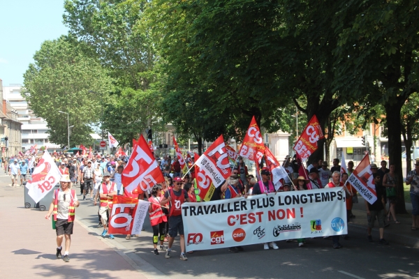 Réforme des retraites : Près de 2000 manifestants à Chalon-sur-Saône, selon les syndicats, pour la manifestation du 6 juin
