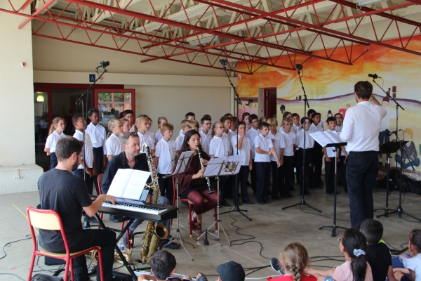 «Le Carnaval Jazz des Animaux» à l'école Liberté-Égalité-Fraternité