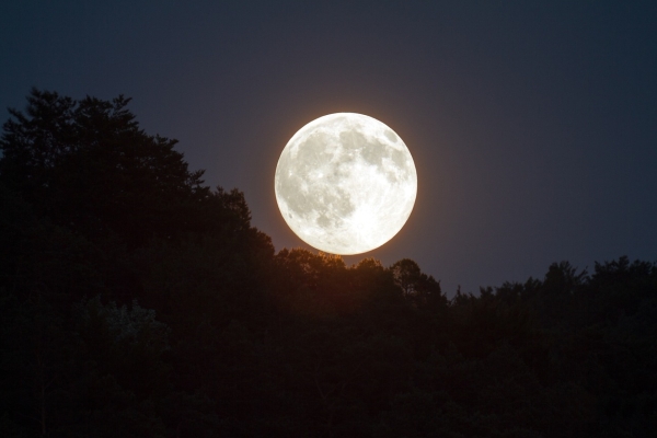 La super Lune va illuminer la nuit du Chalonnais