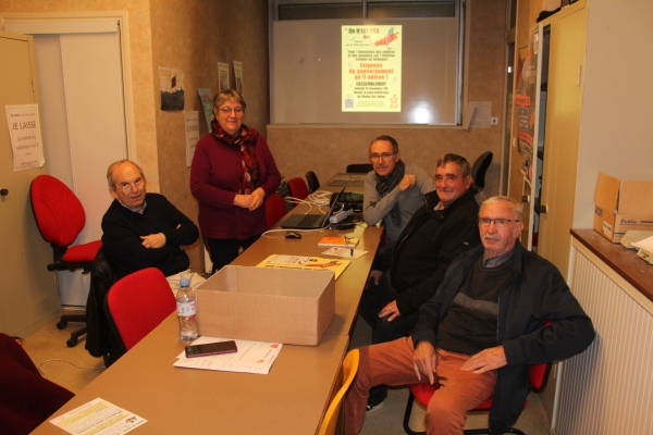 La Fédération de Saône-et-Loire du Parti Communiste Français appelle à se rassembler devant la sous-préfecture de Chalon-sur-Saône-et-Loire en réaction à l'inflation