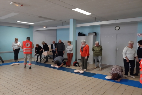 Formation aux gestes qui sauvent pour l'Union des comités de quartier 