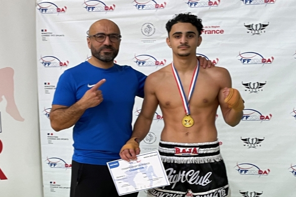 Abdelrahman Ammari est champion de France de kickboxing 