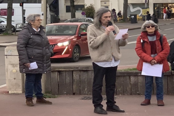 «Ensemble Pour la Paix» : Un rassemblement contre toutes les guerres sur la Place de l'Obélisque