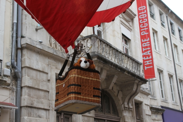 Baptême de doudous dans une mini-montgolfière à Chalon-sur-Saône