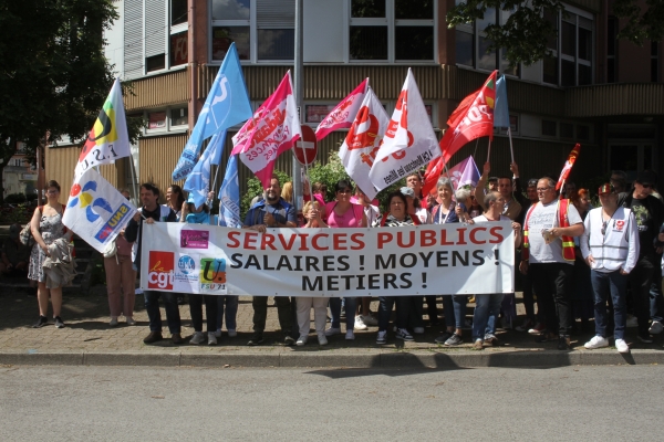 À Chalon-sur-Saône, les agents de la fonction publique réclament plus de moyens