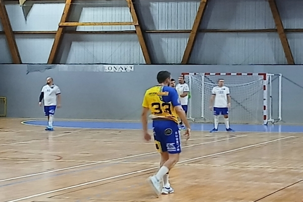 Handball. Prénationale Masculine : Les Chalonnais s'offre le derby face à Mâcon (29-24)