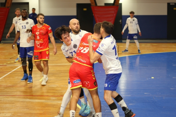 Handball. Prénationale Masculine : L'ASHBCC s'impose largement face à Genay (40-22)