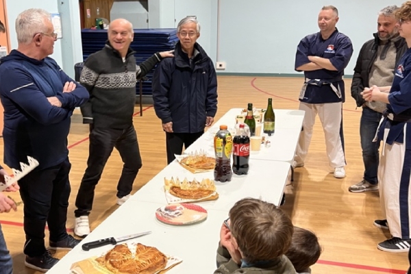 Yoseikan Budo Chalonnais : une galette des Rois sous le signe de la convivialité