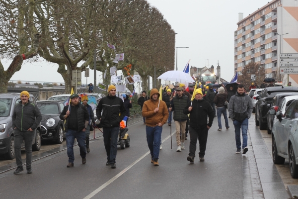 Mercosur : la Coordination Rurale «enterre l'agriculture française» à Chalon-sur-Saône
