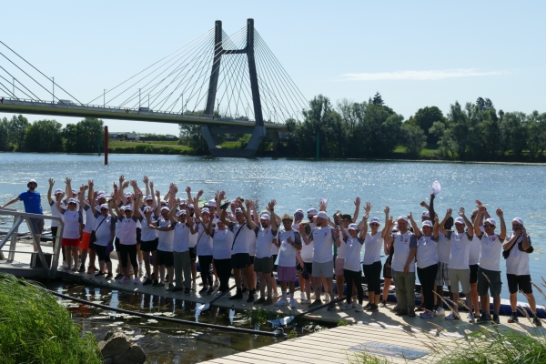 Nextis découvre l'aviron et rejoint les partenaires du CAC