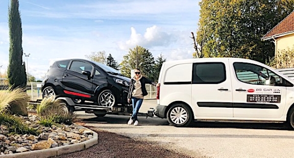 Voiture Sans Permis : Ophélie se déplace à votre domicile pour un essai