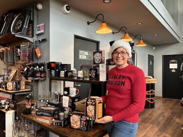 Des cadeaux qui font vraiment plaisir, c’est chez HARLEY-DAVIDSON Chalon-sur-Saône