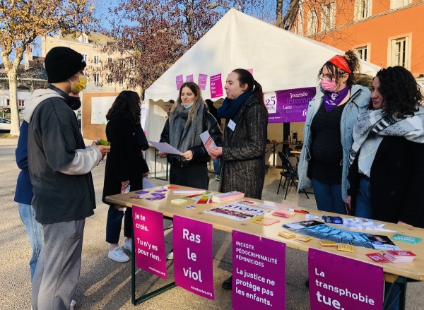 Mettre fin à la violence à l’égard des femmes et des filles : l’intérêt des Chalonnais a-t-il été à la hauteur de l’enjeu ? 