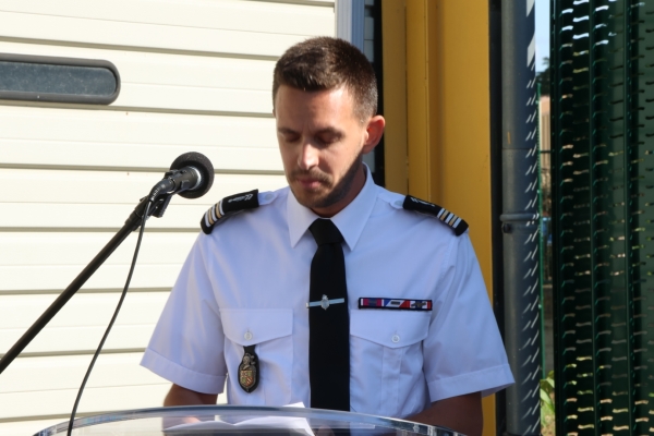 Le Commandant Chottin, chef d'escadron de la compagnie de Chalon-sur-Saône, quitte la gendarmerie de Chalon pour reprendre des études à Strasbourg.