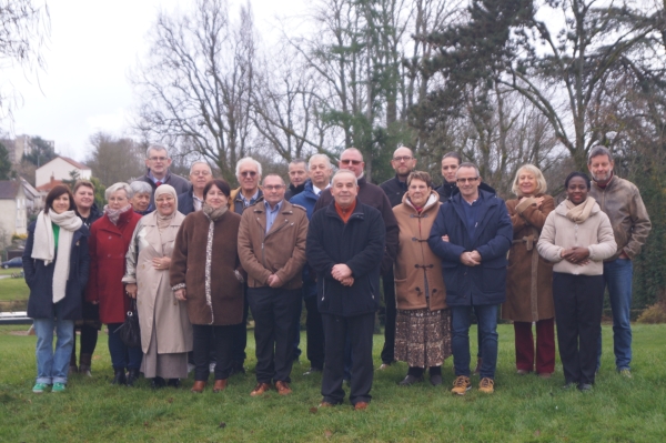 MUNICIPALES 2026 - CHAMPFORGEUIL - Jean-François ROLLIN répond à l'article de madame SASSIGNOL "Générations Champforgeuil".