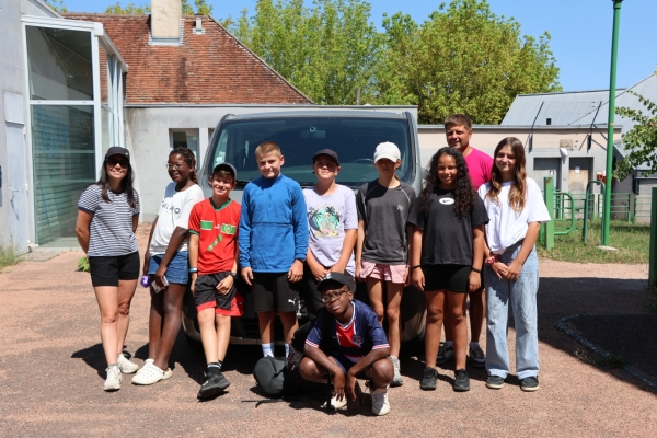 Un séjour de 5 jours à "Ounans" (Jura) pour les ados de la "Maison de Loisirs" de Champforgeuil.