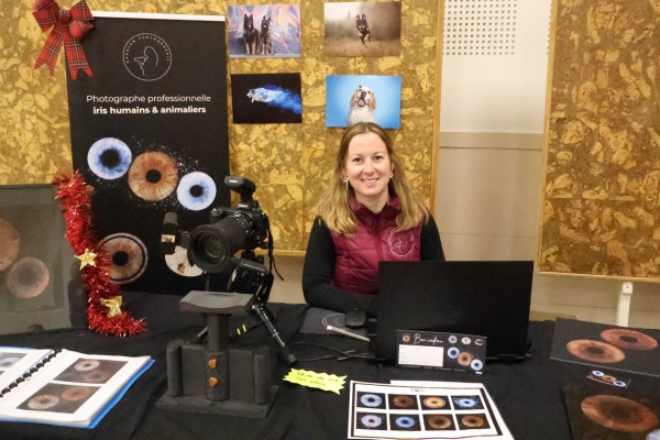 Carole M photographie sera encore présente dimanche 7 décembre au marché de Noël de Châtenoy le Royal.