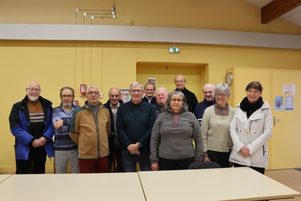 Le Cercle Philatélique Châtenoy le Royal (CPCR) a débuté la nouvelle année par sa traditionnelle galette des rois.