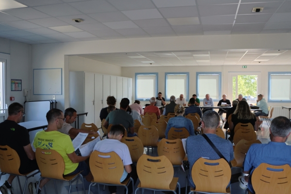 Le club de basket de Châtenoy le Royal a tenu son assemblée générale ordinaire à la salle Berlioz ce samedi 06 septembre. 