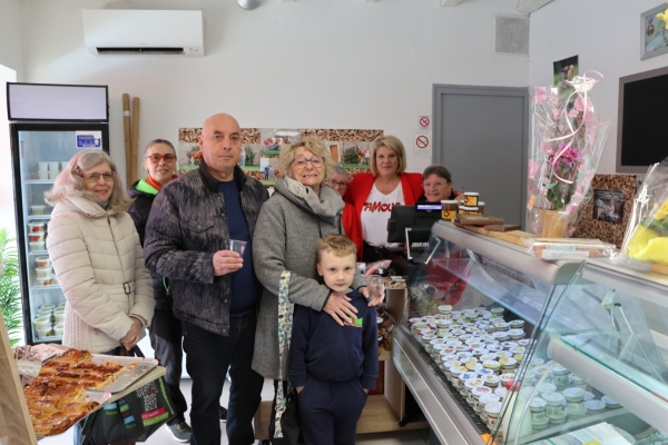 Le Bar à Lait du Gaec Elevage Galoche a fêté ses 7 ans d’existence.