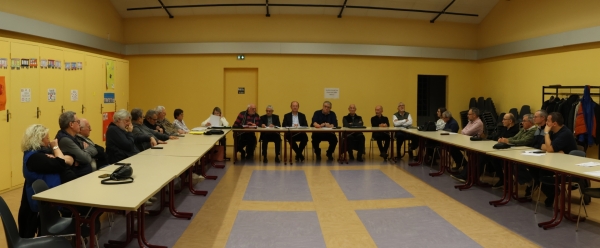 L’Office Municipal des Sports (OMS) de Châtenoy le Royal en assemblée générale.