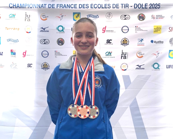Lili André, 13 ans, du club de tir TSCR, intègre le collectif national cadets 2025-2026 : une jeune sportive des plus prometteuse dans la discipline pistolet 10m.