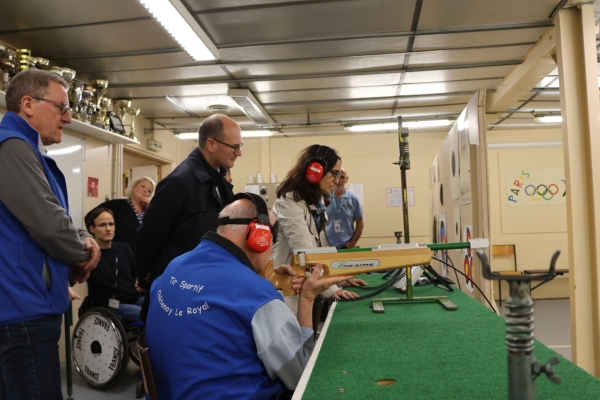 La porte ouverte pour découvrir le Para-tir, une totale réussite pour le club de Tir Châtenoyen.