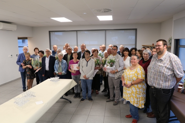 24 lauréats récompensés au concours du fleurissement organisé par la commune de Châtenoy le Royal.