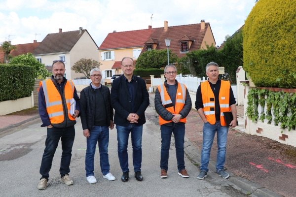 Travaux de rénovation du réseau gaz rue du Béarn, de Normandie et de Cruzille à Châtenoy le Royal.